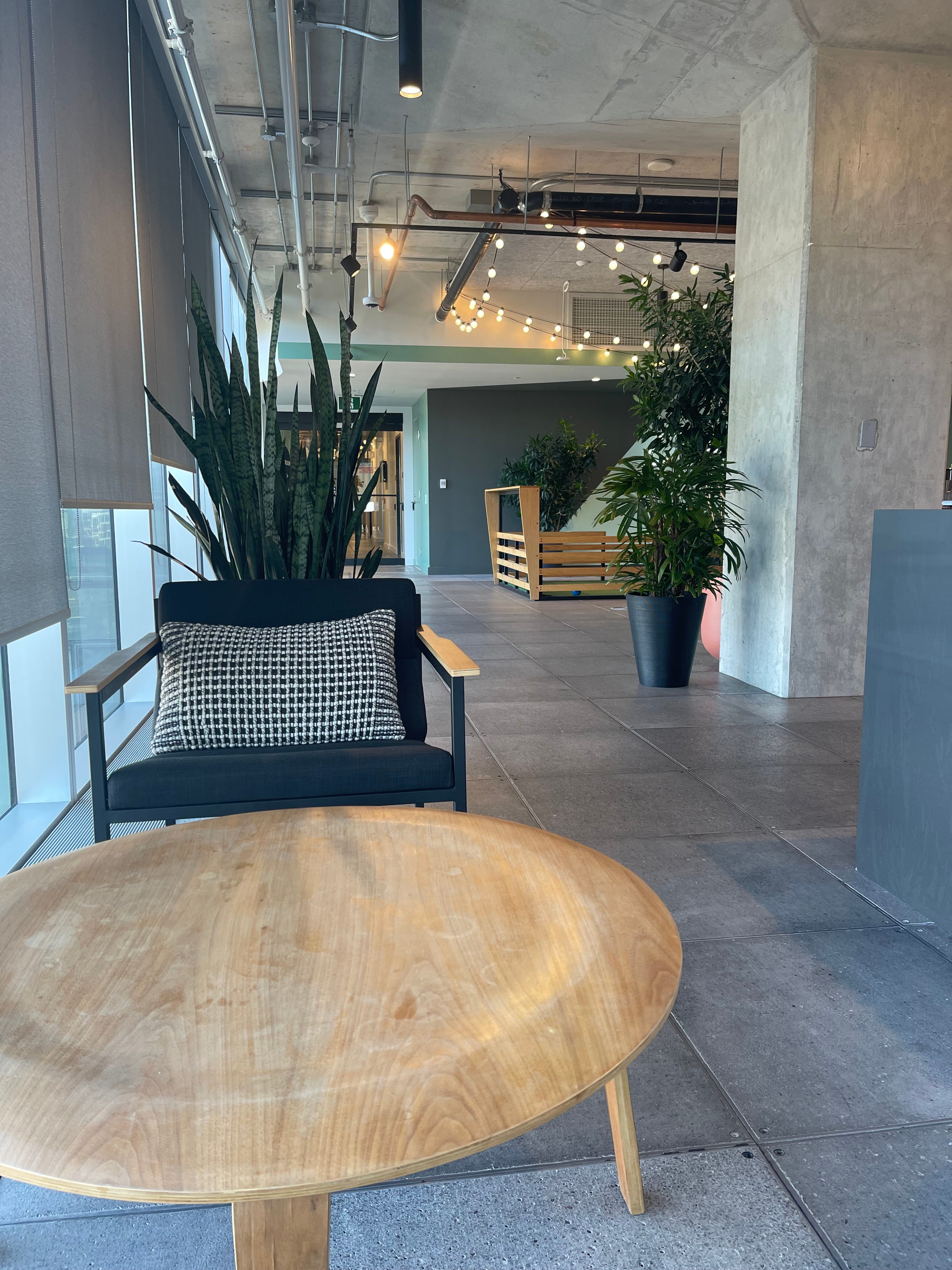 Test dup sku - A Better Looking Shop