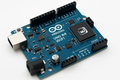 Arduino Uno R4 Wifi সম্পর্কে