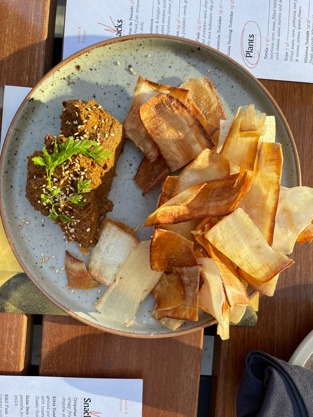 Cute cat - A Better Looking Shop