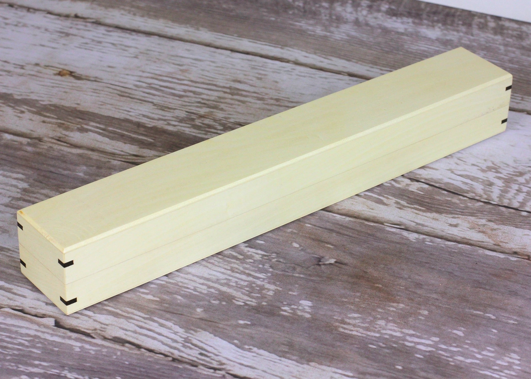 UNO UNO - A Better Looking Shop